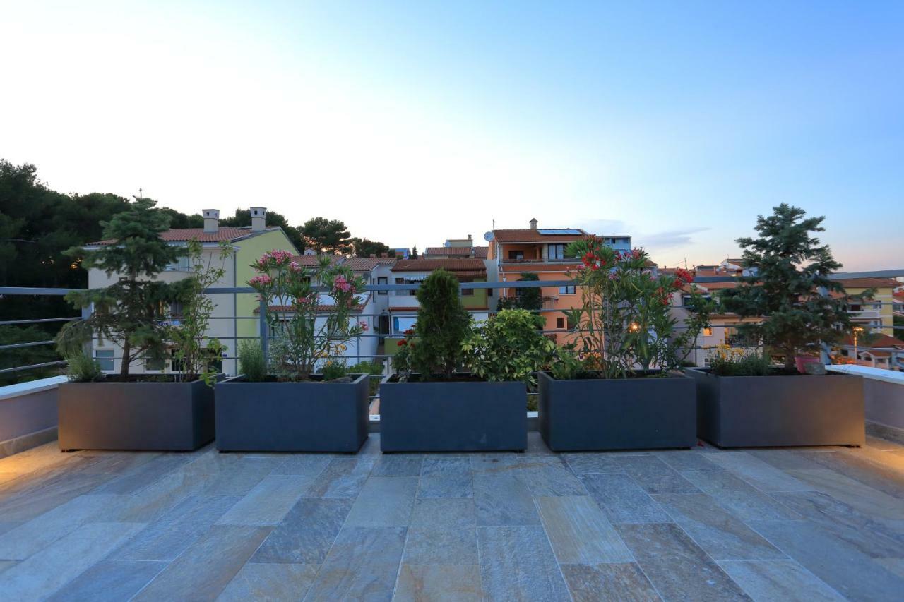 Apartments Bonvenon2Pula Exterior photo